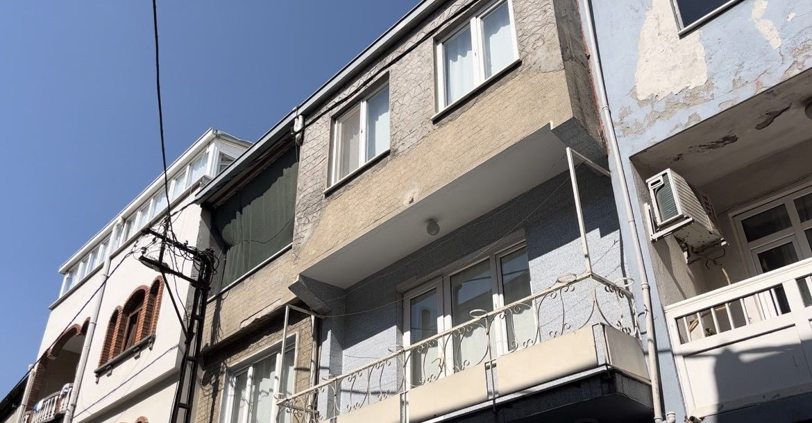 Bursa'da 2 çocuk babası adam apartmanda ölü bulundu - Sayfa 5