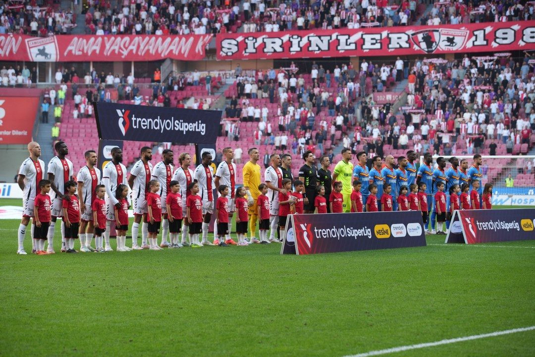 Trendyol Süper Lig: Samsunspor: 0 - Göztepe: 1 (Maç devam ediyor) - Sayfa 10