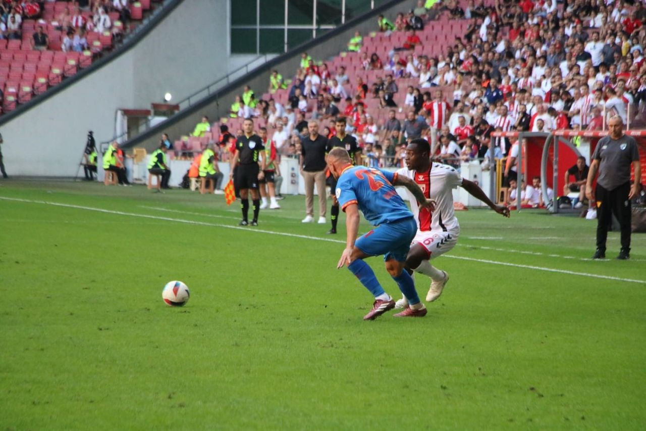 Trendyol Süper Lig: Samsunspor: 1 - Göztepe: 2 (İlk yarı) - Sayfa 13