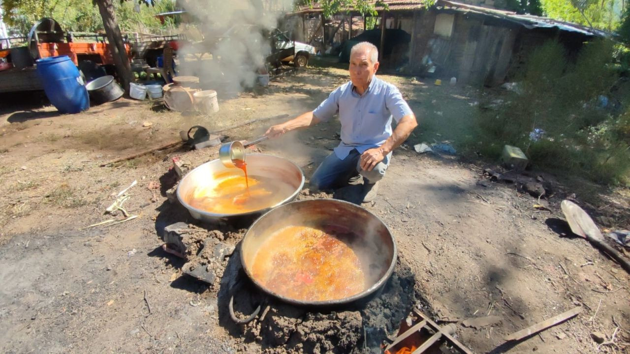 Tarlada Kalan Karpuzlar Pekmeze Dönüştü - Sayfa 2