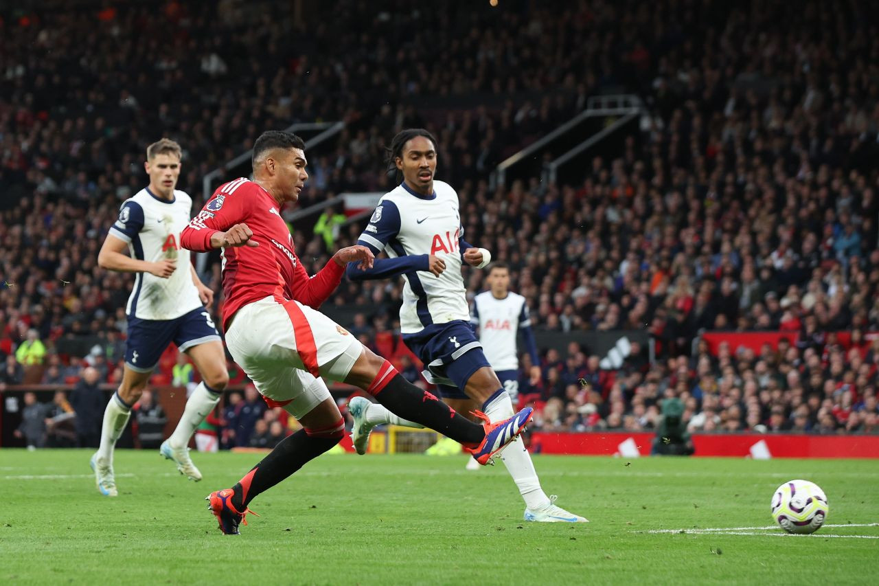 Tottenham, Manchester United'ı Deplasmanda 3-0 Geçti - Sayfa 1