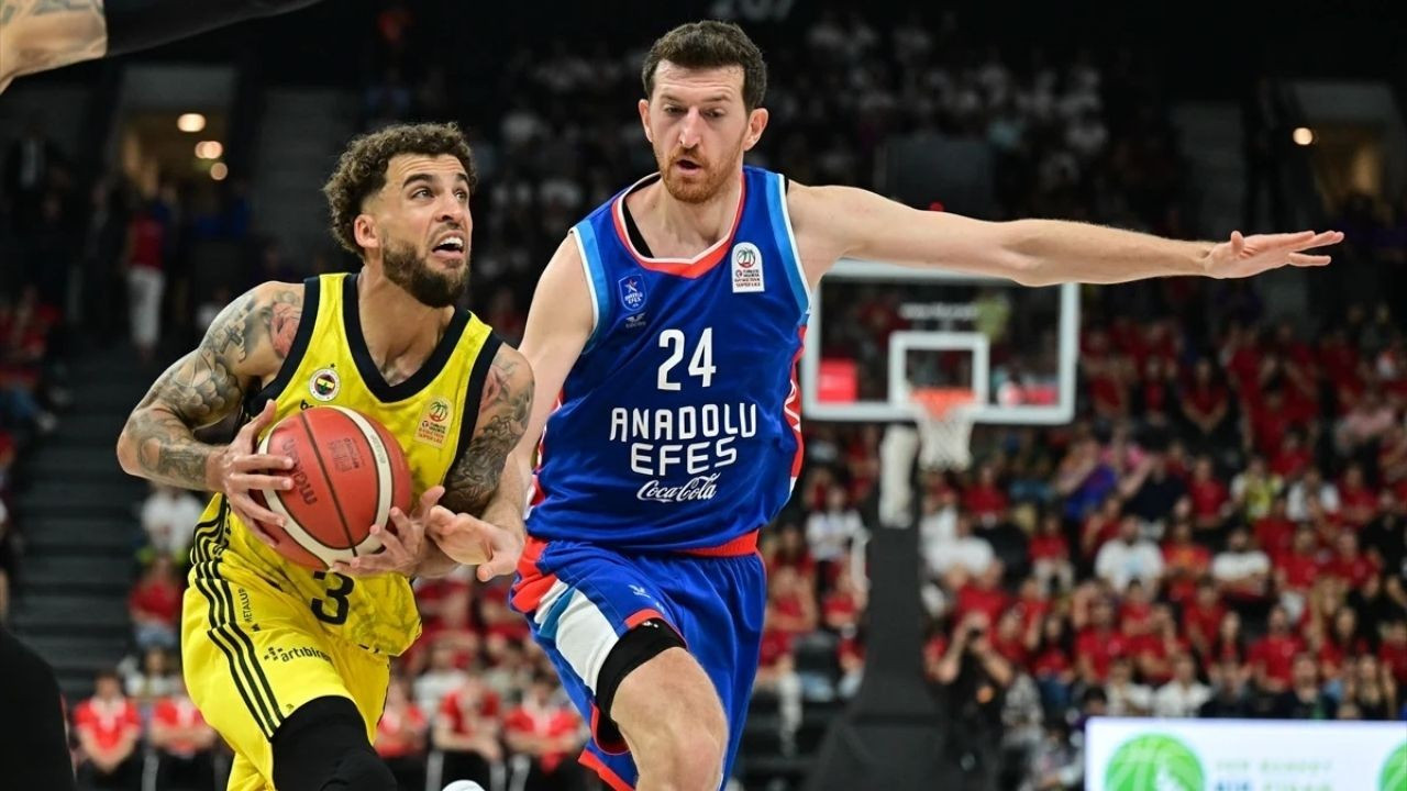 Anadolu Efes, 37. Erkekler Cumhurbaşkanlığı Kupası'nı Kazandı