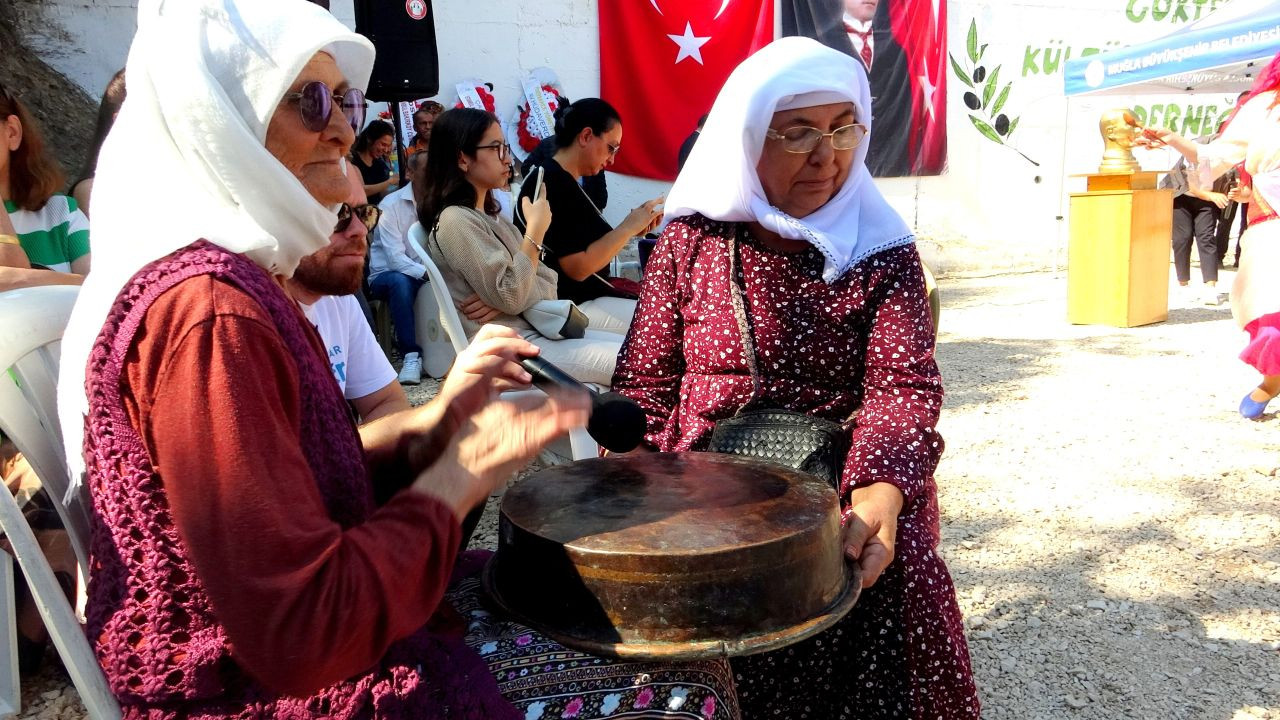 Göktepe'nin kadınları hamur leğenleriyle kültürlerine ritim katıyor - Sayfa 2