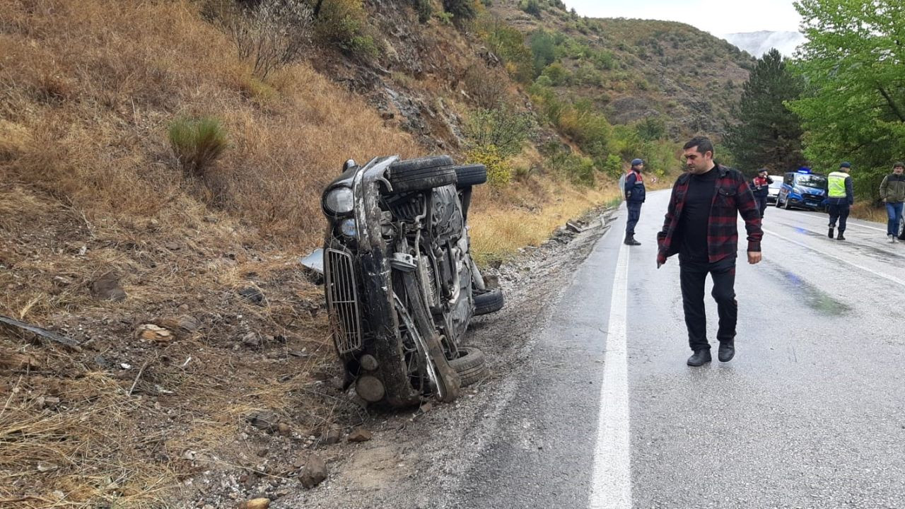 Kontrolden çıkan otomobil yan yattı: 1 yaralı - Sayfa 3