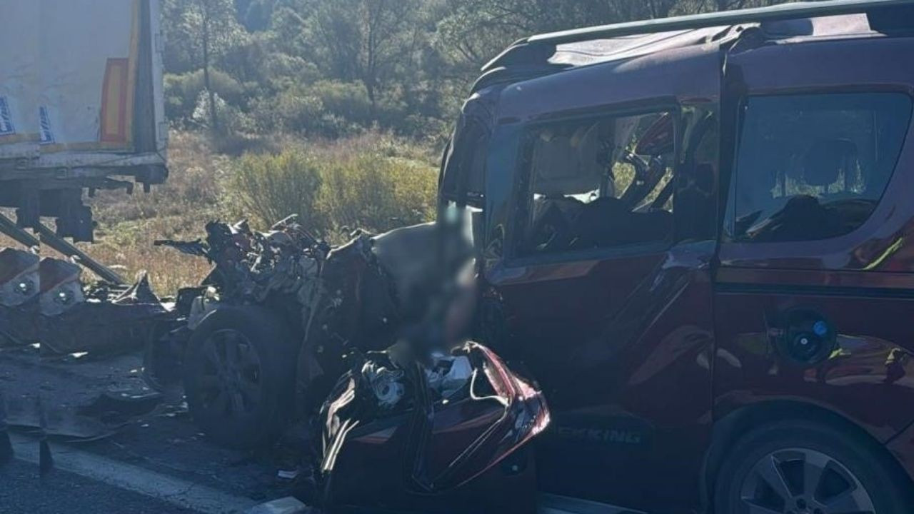 Erzincan'daki Kazada Yaralanan Son Aile Ferdi de Hayatını Kaybetti