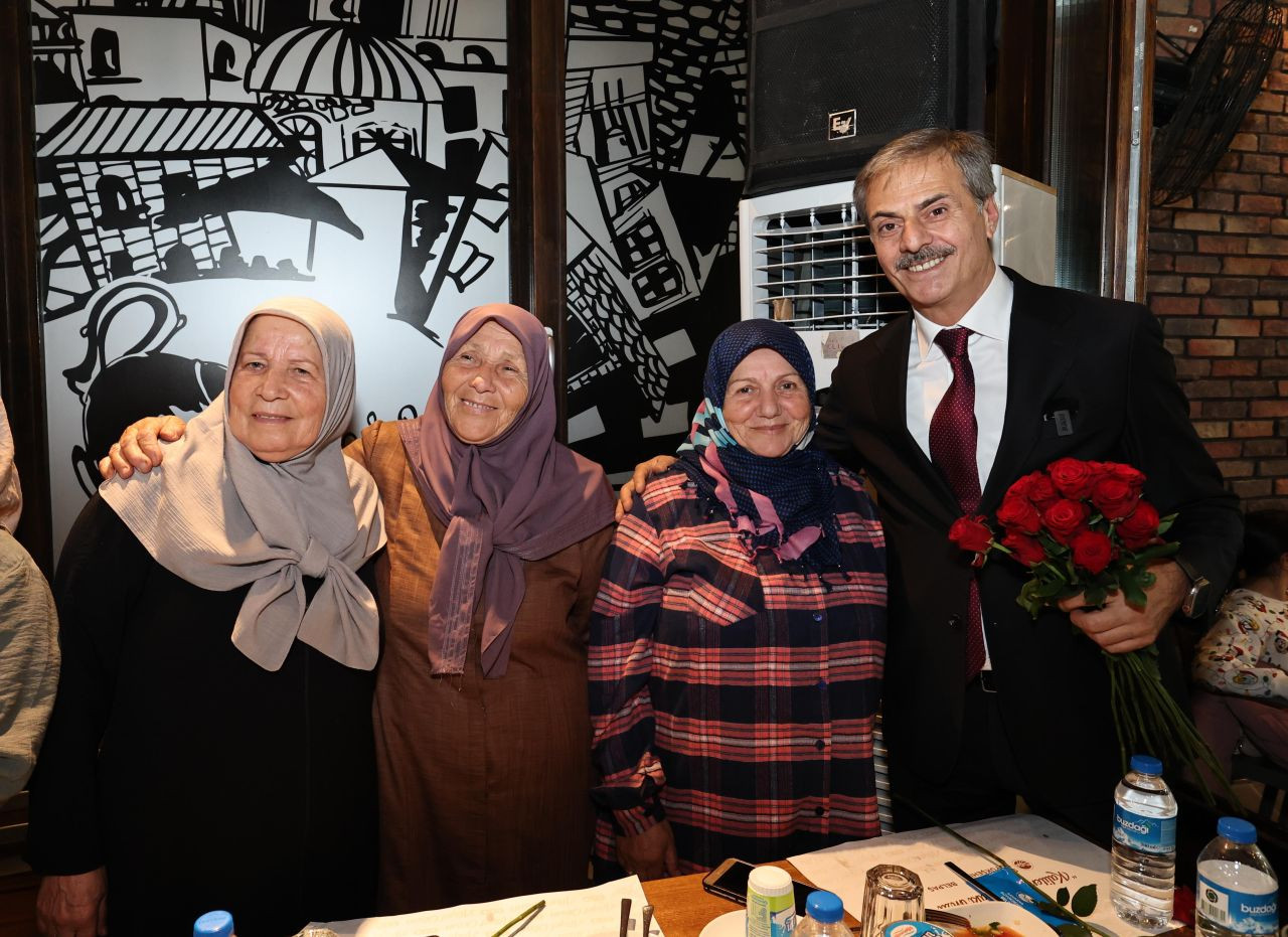 Başkan Yusuf Alemdar Yaşlılarla Kucaklaştı: “Sizlere Hürmeti Geleceğe Miras Bırakacağız” - Sayfa 5