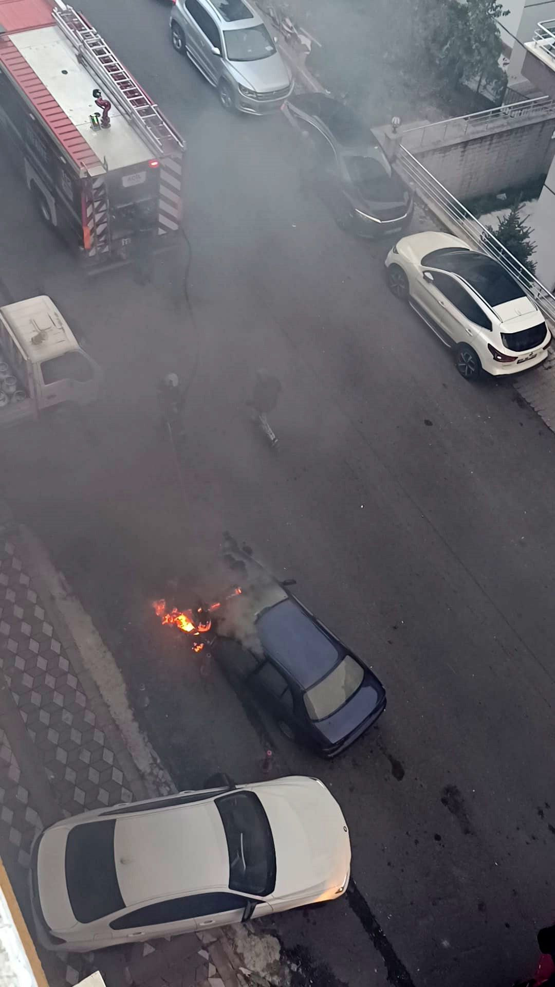 Ankara'da Facianın Eşiğinden Dönüldü: Park Halindeki Otomobil Yandı - Sayfa 3