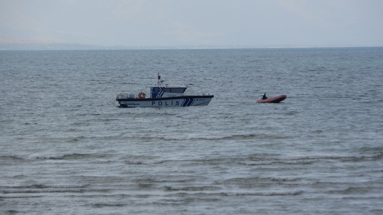 Van'da Kayıp Üniversite Öğrencisi Rojin'den 4 Gündür Haber Yok - Sayfa 6