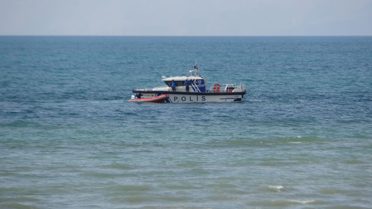 Van'da Kayıp Üniversite Öğrencisi Rojin'den 4 Gündür Haber Yok - Sayfa 1