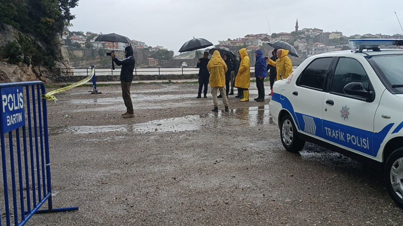 Bartın'da Yoğun Yağış Nedeniyle Güvenlik Tedbirleri Artırıldı - Sayfa 1