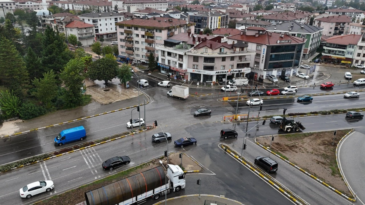 Düzce'de Fiskobirlik Kavşağı'nda Trafik Düzeni Değişiyor!