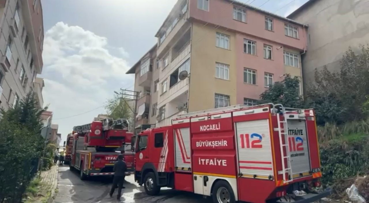 Kocaeli'de Yangın: 8 Kişi İtfaiye Tarafından Kurtarıldı - Sayfa 1