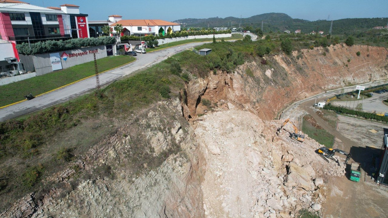 Heyelan OSB'deki iki fabrikanın yolunu kapattı - Sayfa 3