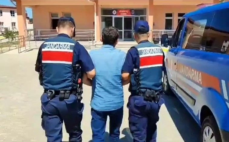 Sakarya’da Uyuşturucu ve Kaçakçılık Operasyonları: 16 Tutuklama! - Sayfa 7