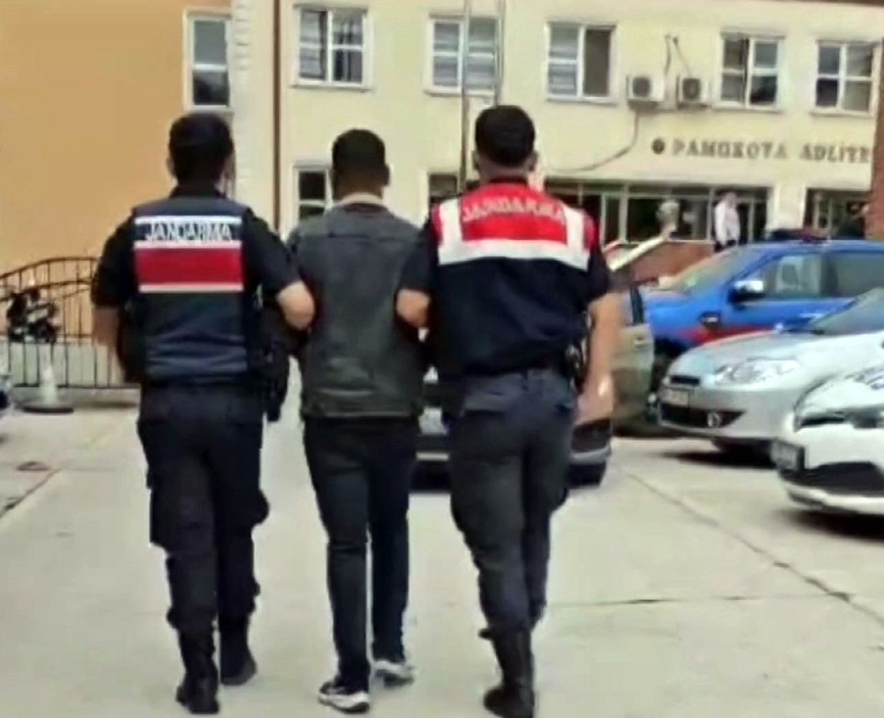 Sakarya’da Tarla Hırsızları Yakalandı: Mısır ve Üzüm Çalan İki Şahıs Tutuklandı - Sayfa 5