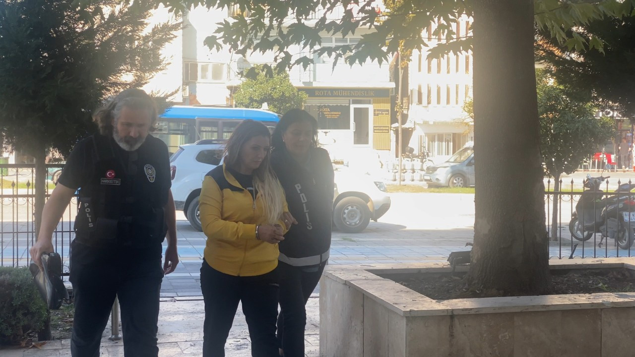 Tokat'ta ıslak mendil kılıfındaki uyuşturucu tuzağını polis bozdu