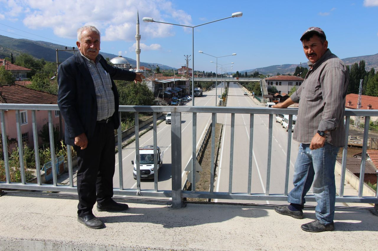 Amasya'da 16 Yıldır Tamamlanamayan Üstgeçitte Ağaçlar Bitti - Sayfa 7