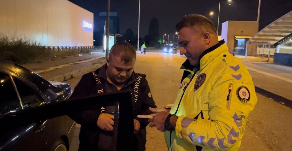 Polisi görünce bahaneler peş peşe geldi, “Kaza yaptım, o yüzden arkadaşım kullandı” - Sayfa 4