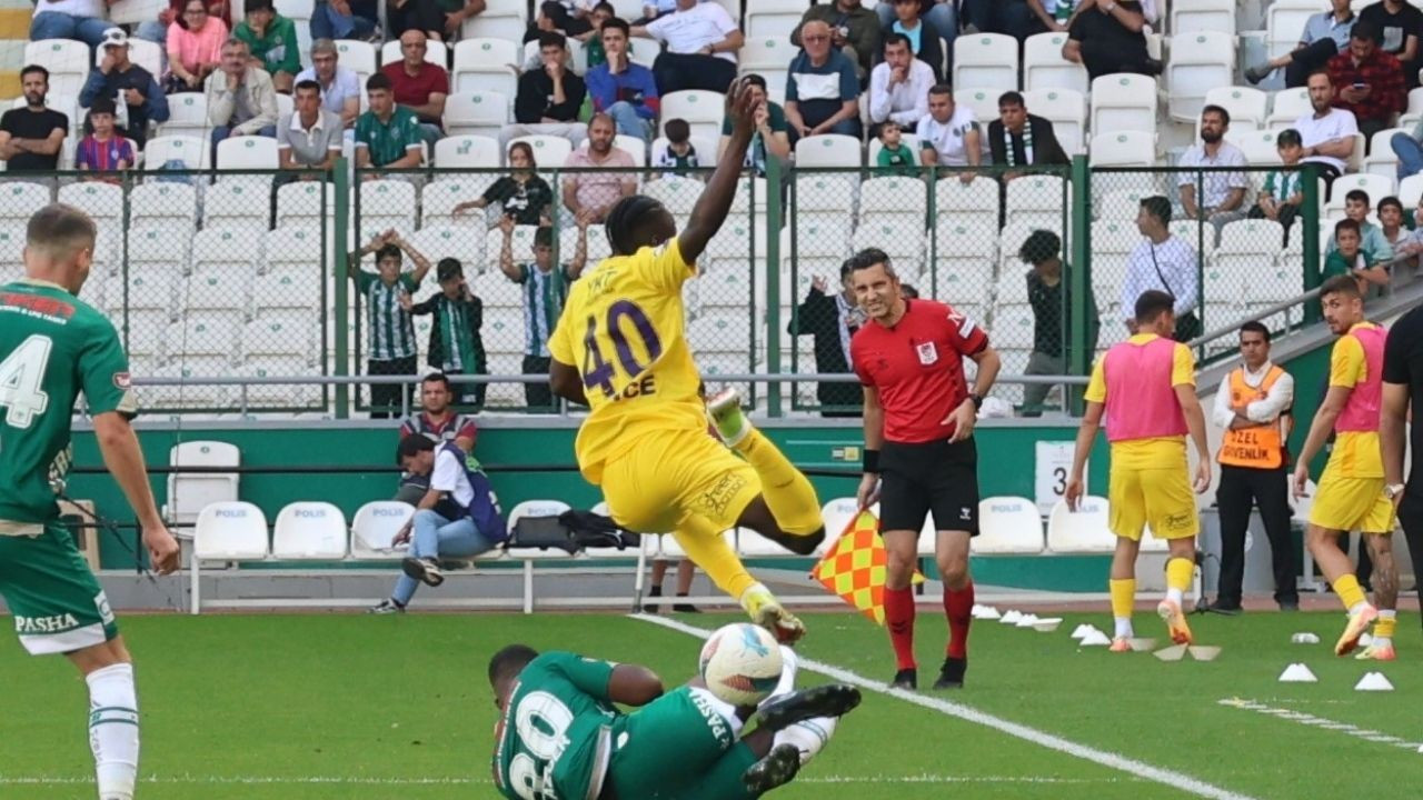 Trendyol Süper Lig: Konyaspor 2 - Eyüpspor 1 (Maç Sonucu)