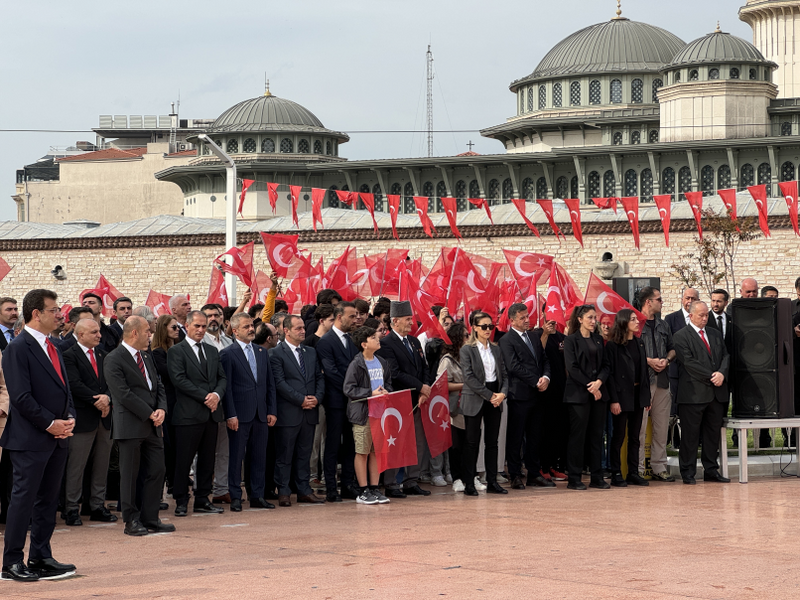 İstanbul’un kurtuluşunun 101. yıl dönümü Taksim’de kutlandı - Sayfa 5