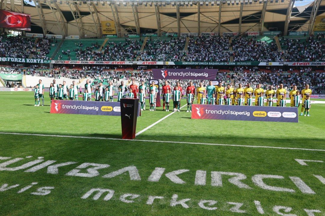 Trendyol Süper Lig: Konyaspor: 0 - Eyüpspor: 0 (İlk yarı ) - Sayfa 14