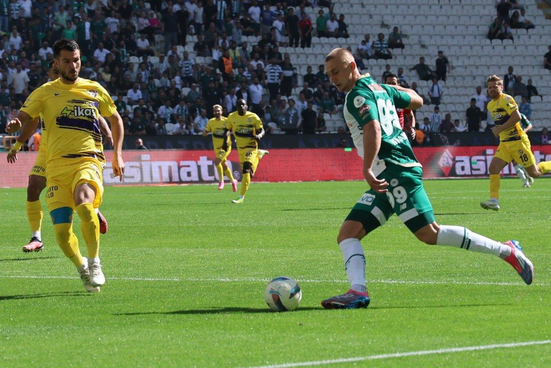 Trendyol Süper Lig: Konyaspor: 0 - Eyüpspor: 0 (İlk yarı ) - Sayfa 6