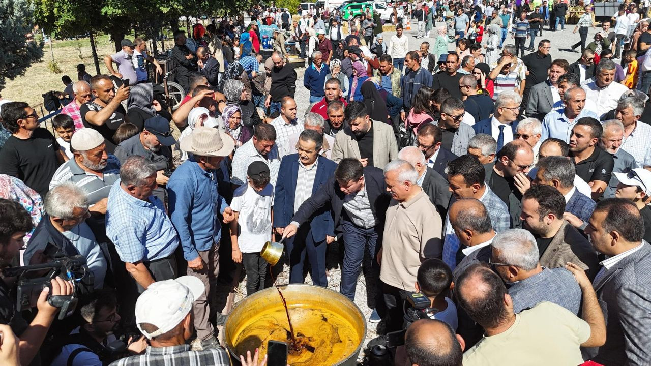 Aksaray'da 3. Bağ Bozumu ve Pekmez Festivali Coşkuyla Kutlandı! - Sayfa 3