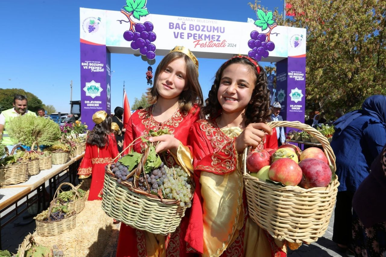 Aksaray'da 3. Bağ Bozumu ve Pekmez Festivali Coşkuyla Kutlandı! - Sayfa 1