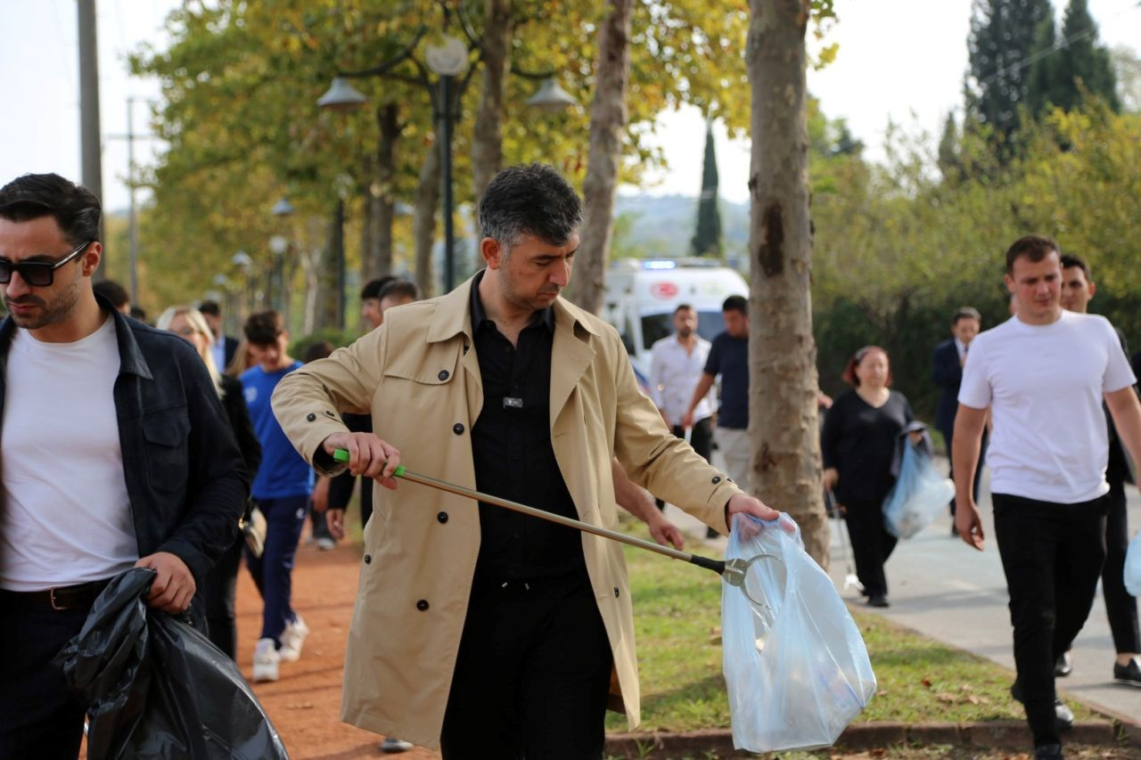 Sapanca’da Habitat Günü’nde Çevre İçin Elele: Çöp Toplama Etkinliği ve Geri Dönüşüm Sergisi Düzenlendi - Sayfa 10