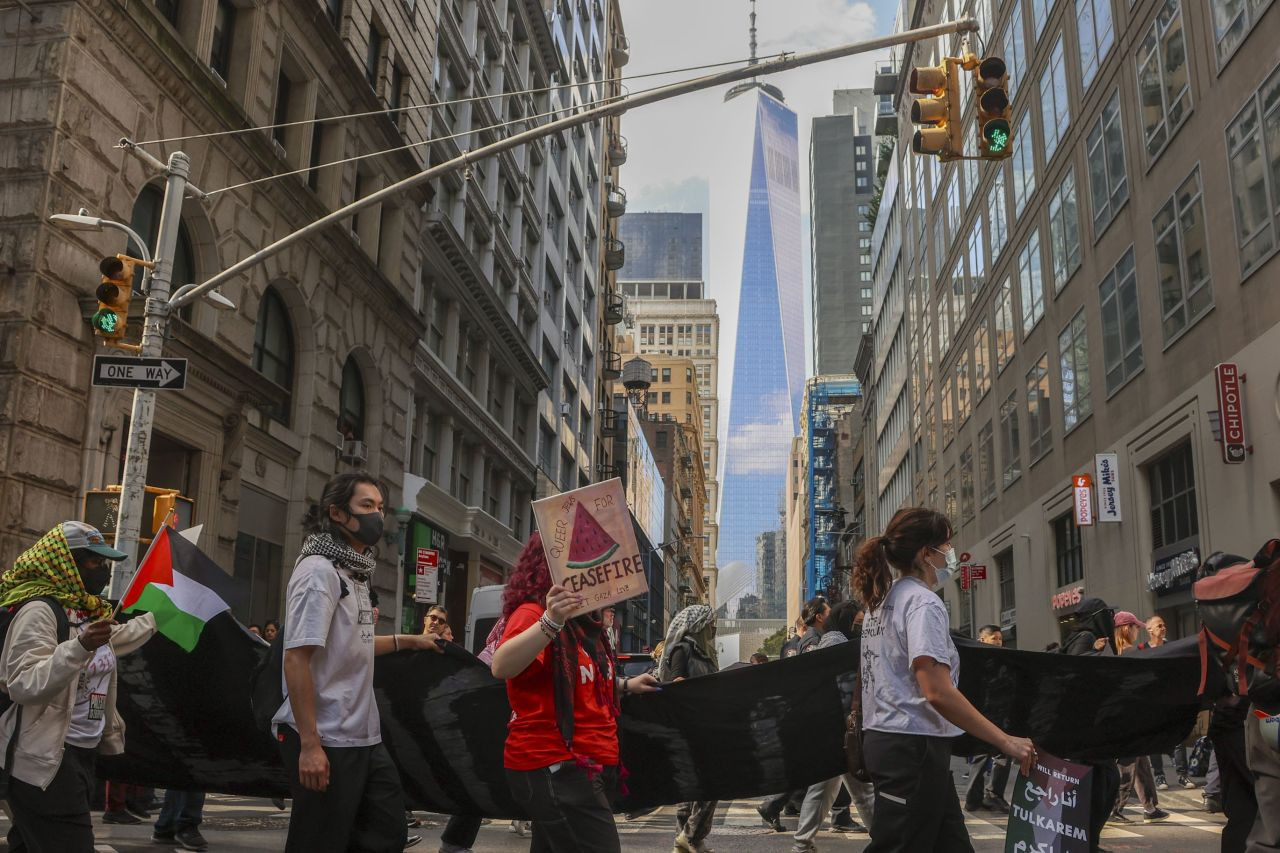 New York'ta binlerce Filistin yanlısı, İsrail' i protesto etti - Sayfa 3