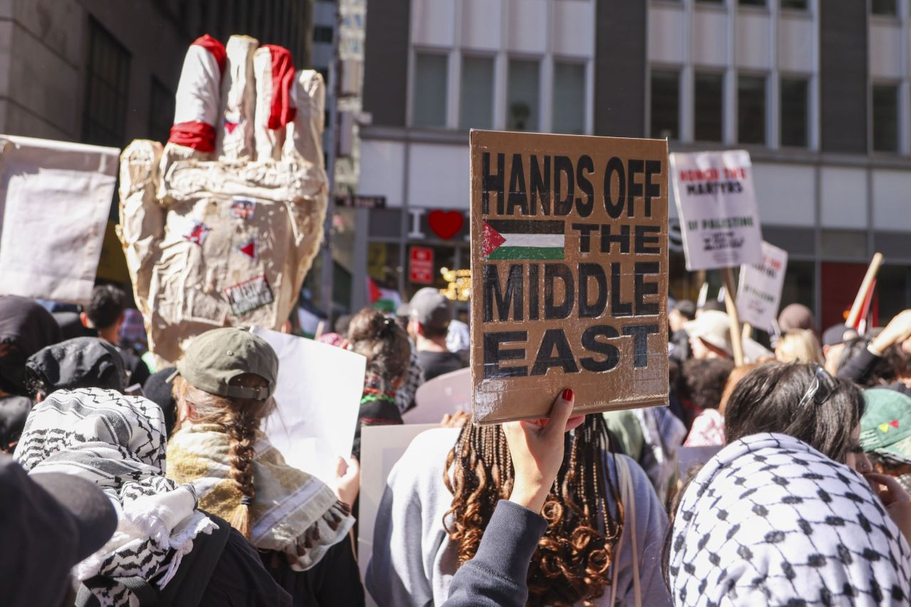 New York'ta binlerce Filistin yanlısı, İsrail' i protesto etti - Sayfa 1