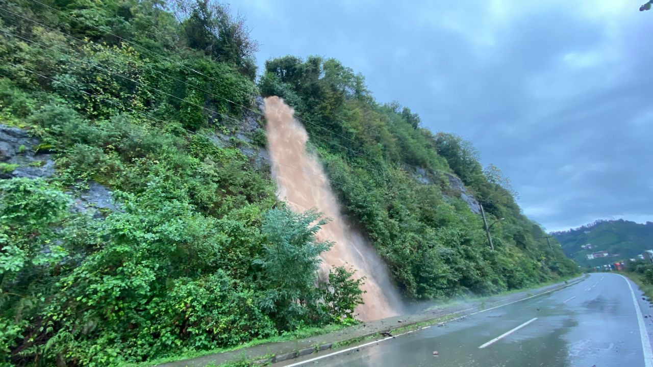 Artvin'in Hopa ve Arhavi ilçelerinde şiddetli yağışlar etkili oluyor - Sayfa 3