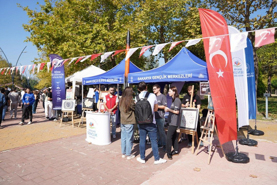 Sakarya Üniversitesinde Öğrenci Toplulukları Tanıtım Günleri Başladı! - Sayfa 3