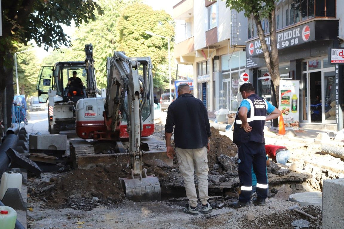 Hendek'te Altyapı Seferberliği: Mahmutbey Mahallesi'nde Çalışmalar Tamamlandı, Sırada Yenimahalle Var - Sayfa 9