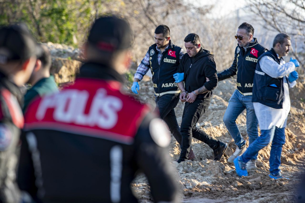 Antalya’da Baldız ve Kurye Cinayetinde Kan Donduran Detaylar Ortaya Çıktı - Sayfa 11