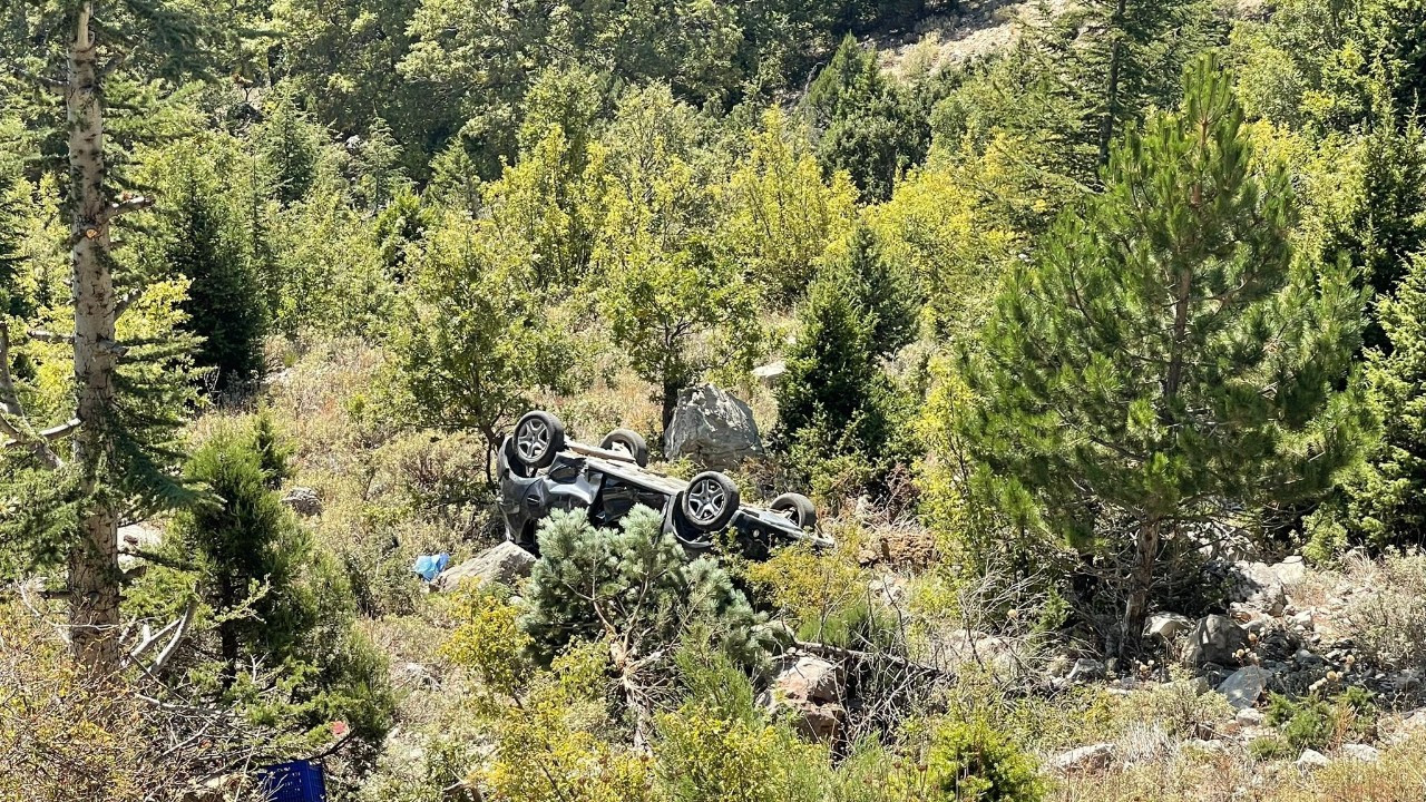 Antalya'da kaza 2 yaralı