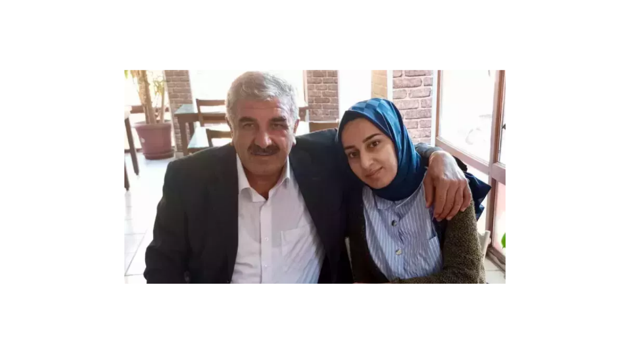 Van Gölü sahilinde Rojin'e ait olduğu iddia edilen kıyafet parçaları bulundu - Sayfa 4