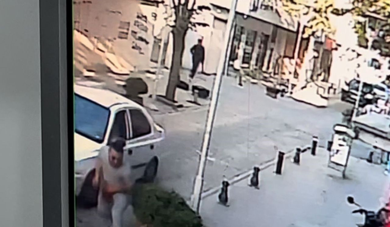 Husumetlisini sokak ortasında pompalı tüfekle öldüren şahıs adliyeye sevk edildi - Sayfa 2