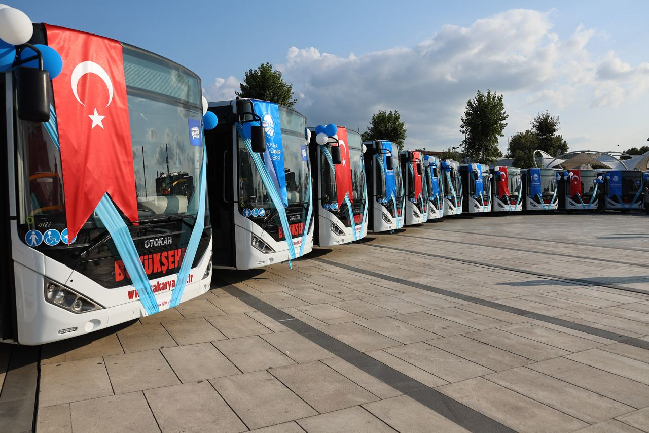 Sakarya'ya 100 Milyonluk Metrobüs Yatırımı: 5 Yeni Araç Yolda - Sayfa 3