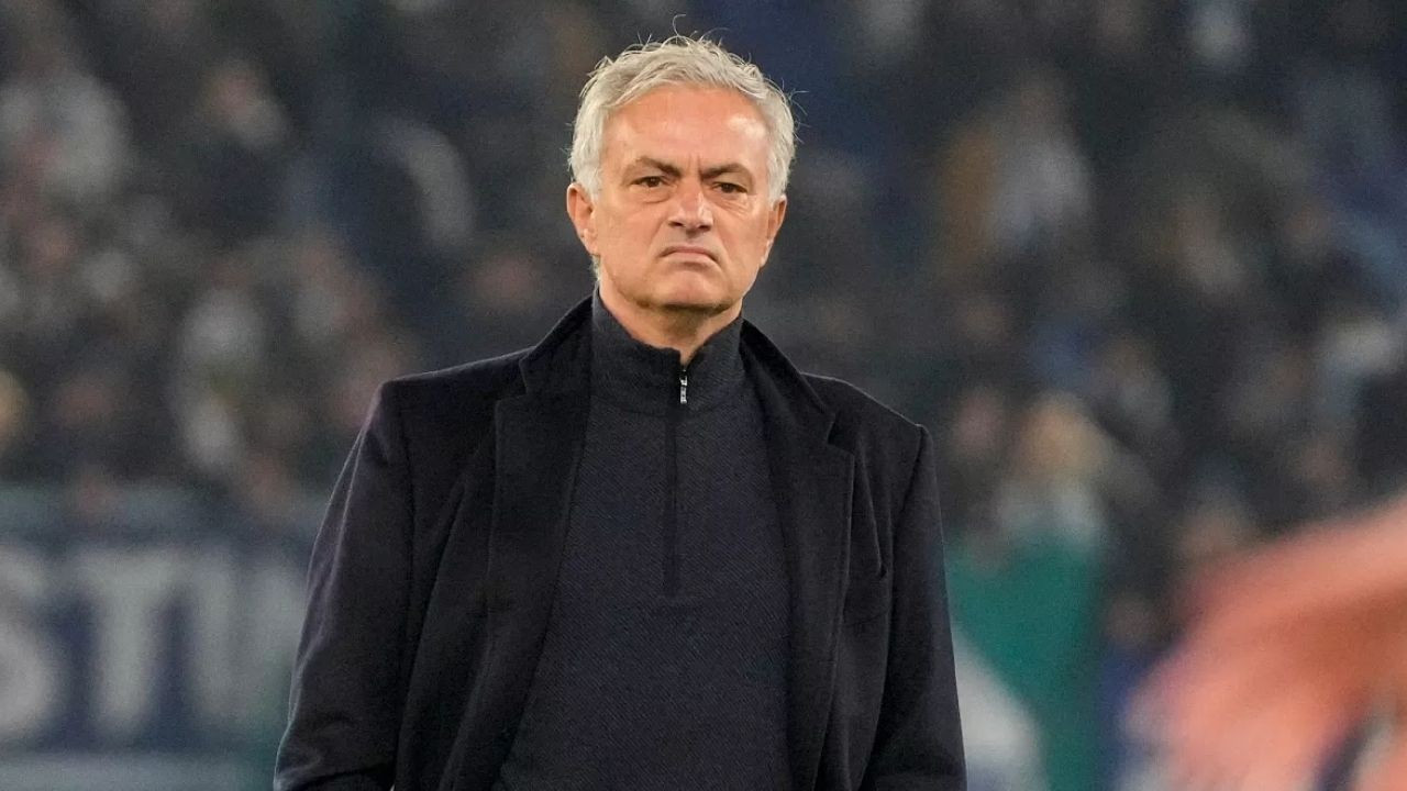 Yılmaz Vural'dan Mourinho'ya Sert Eleştiri: "4 Haftada Kovulurdu!"