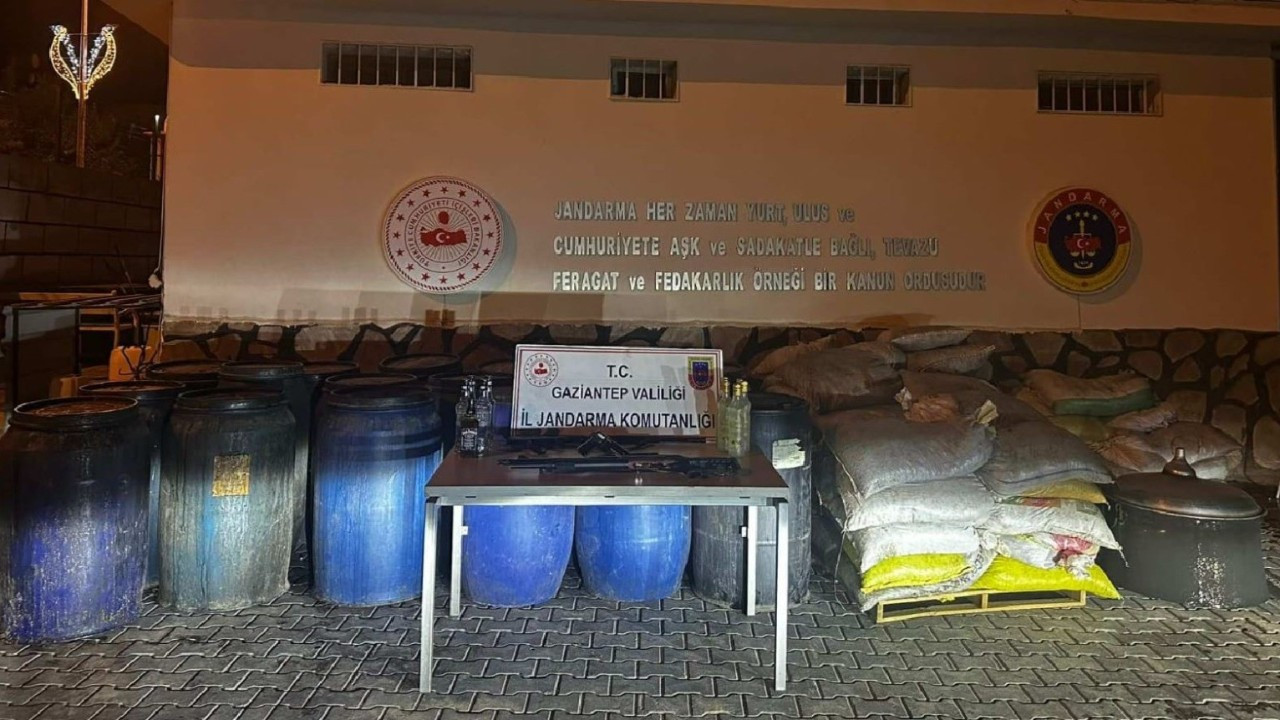 Gaziantep’te 4 Bin 500 Litre Sahte Alkol Operasyonu