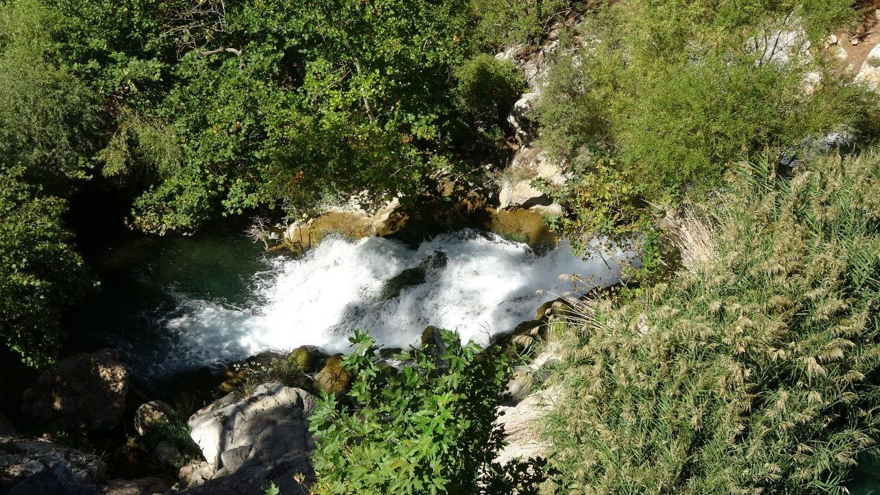 Yemyeşil ormanı, dik yamaçları, masmavi suları ve tarihi yapılarıyla saklı cennet 'Karanlıkdere Kanyonu' - Sayfa 4