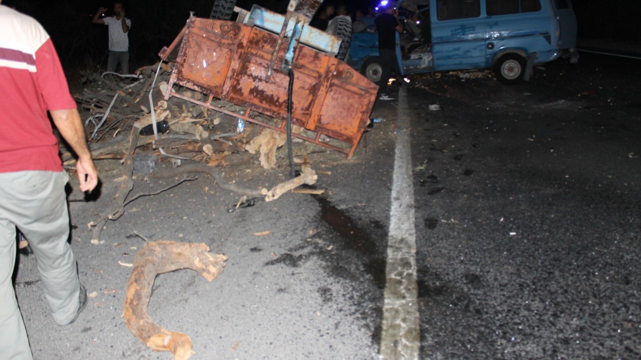 Aydın'da Trajik Trafik Kazası: 1 Kişi Hayatını Kaybetti, 3 Yaralı