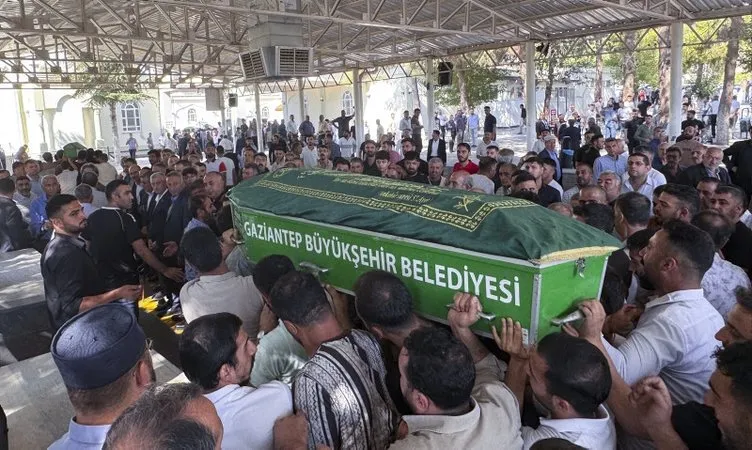 Gaziantep’te Aile Katliamı: Mezarlıkta Su İçtikten Sonra Değiştiği İddia Edildi - Sayfa 6