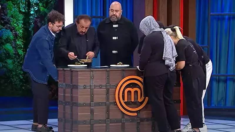 MasterChef Türkiye'ye Veda Eden İsim Belli Oldu: Yenilmezlik Serisiyle Dikkat Çekmişti - Sayfa 2