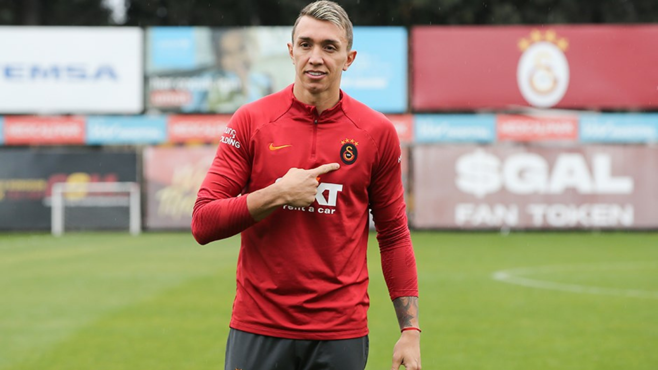 Son dakika haberi: Galatasaray'da bir devir sona eriyor! Muslera için bomba yorum: "Yenilen her golde..." - Sayfa 11