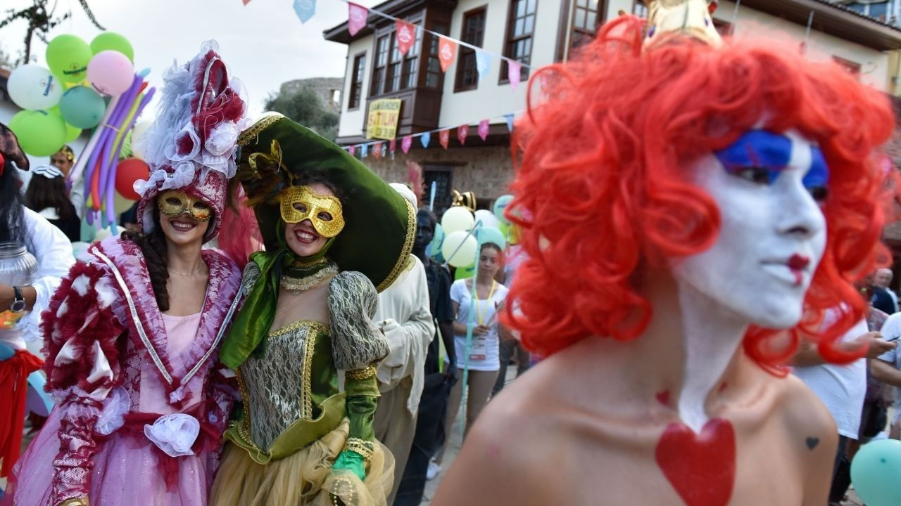 Kaleiçi Old Town Festivali’nin korteji 18 Ekim’de