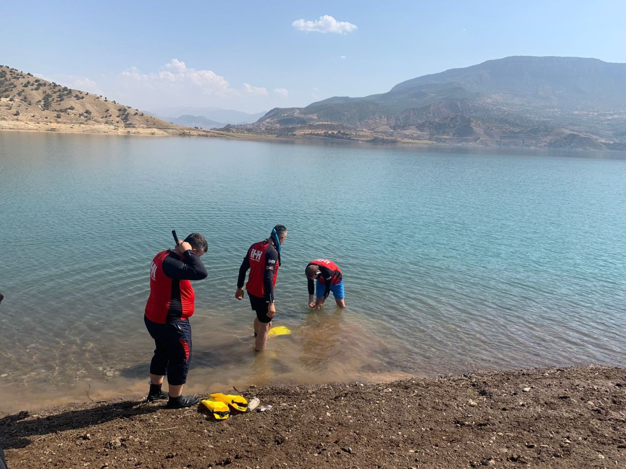 Siirt'te  araç akıntıya kapıldı - Sayfa 2