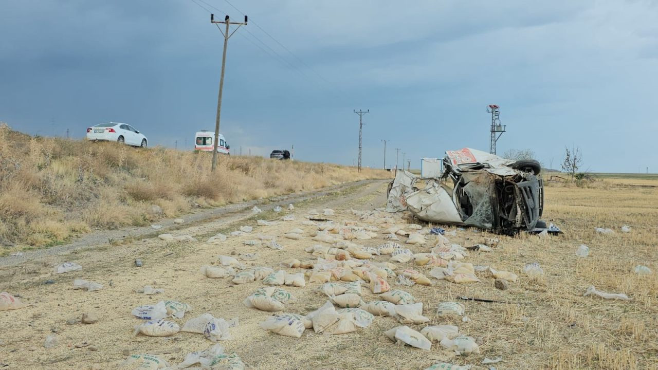 Şarampole Devrilen Minibüs Kazasında İki Kişi Yaralandı! - Sayfa 7