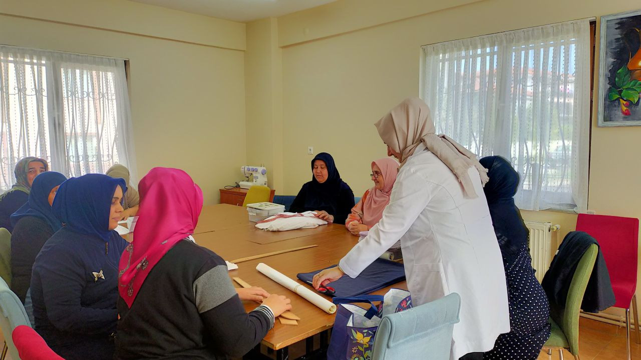 Sakarya’da Sanat ve Mesleğin Adresi SAMEK’lerde Yeni Dönem Başladı - Sayfa 4